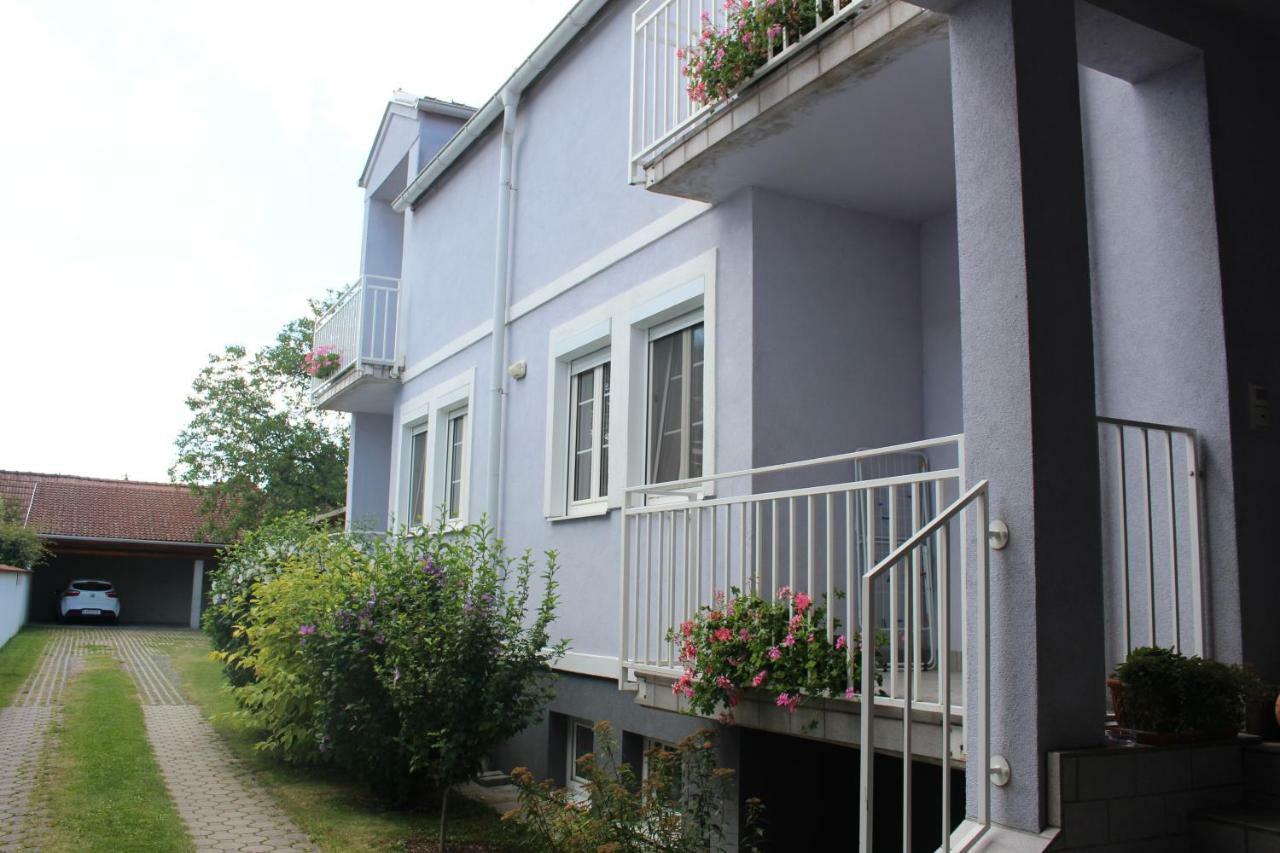 Appartement Berni Strebersdorf Exterior photo