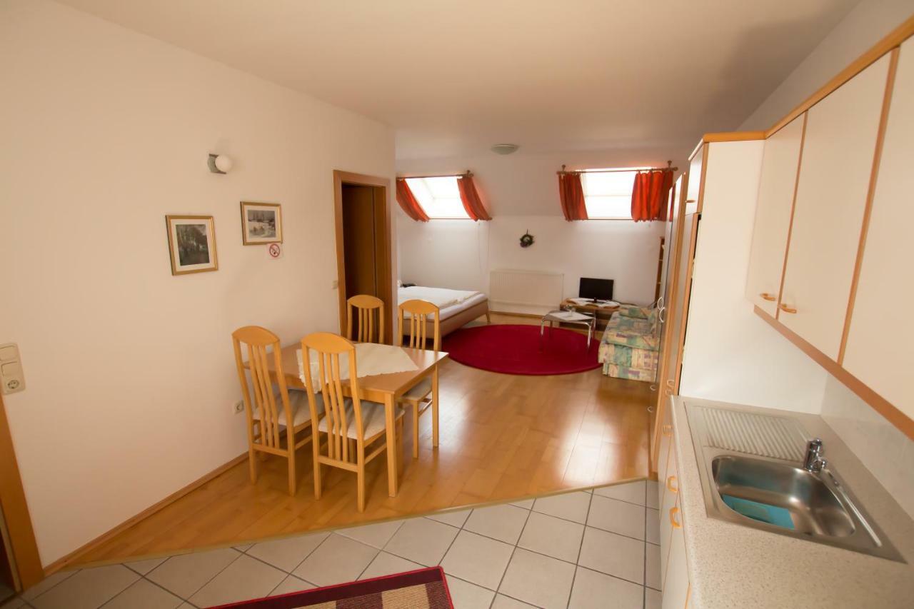 Appartement Berni Strebersdorf Exterior photo
